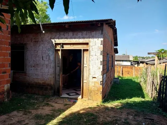 Imagem: A casa possui 2 Dormitórios, 1 Banheiro, 80m² de Área e