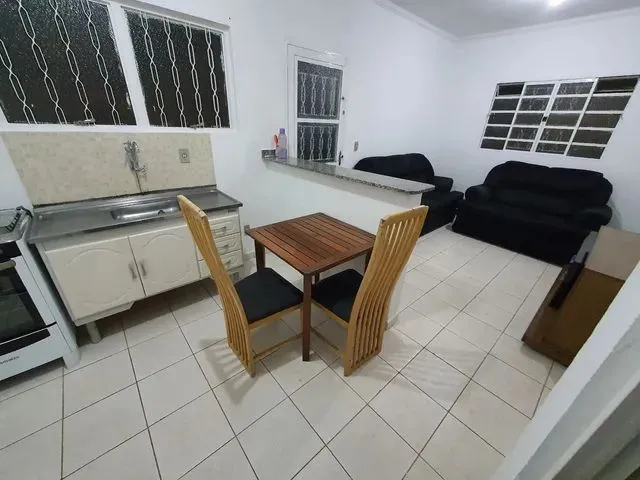 Imagem: Casa Mobiliada Condomínio Fechado Bairro