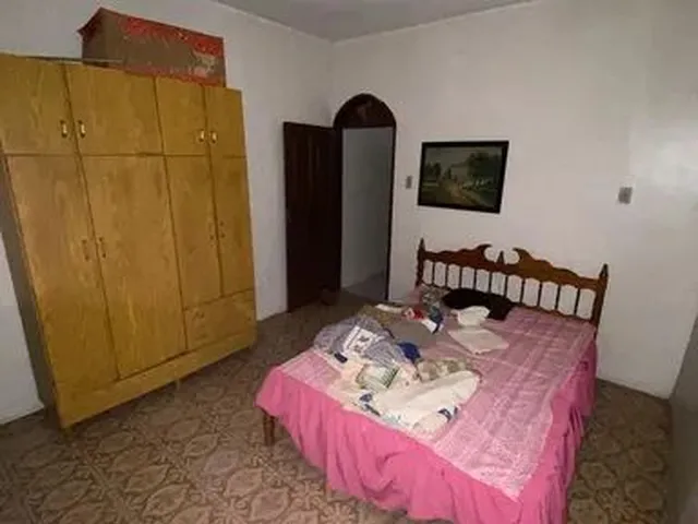 Imagem 4: Casa para Aluguel Possui 200 Metros Quadrados com 6 Quartos em Centro - Crato - Ce