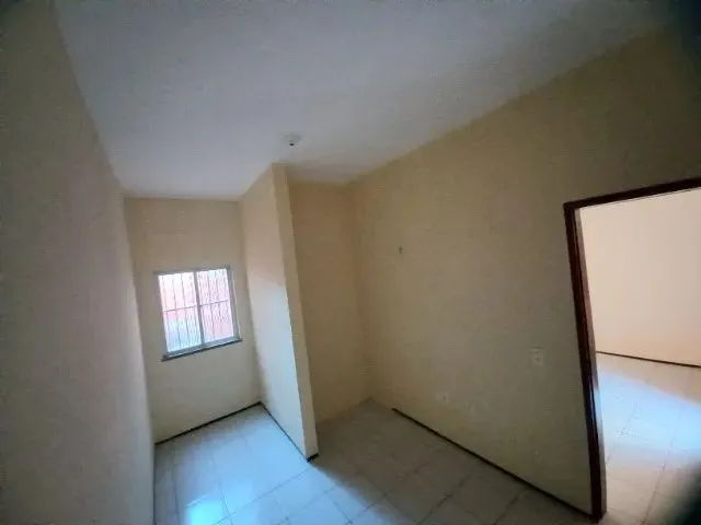 Imagem 5: Aluga-Se Casa Imperdível na Maraponga- C/2 Suítes e Perto do Shopping Parangaba