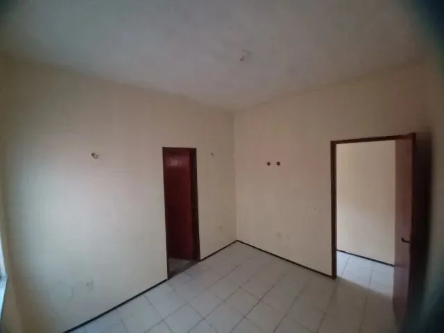 Imagem 9: Aluga-Se Casa Imperdível na Maraponga- C/2 Suítes e Perto do Shopping Parangaba