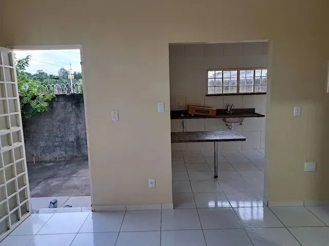 Imagem 2: Alugo Casa no Centenário Apenas 1 Quarto