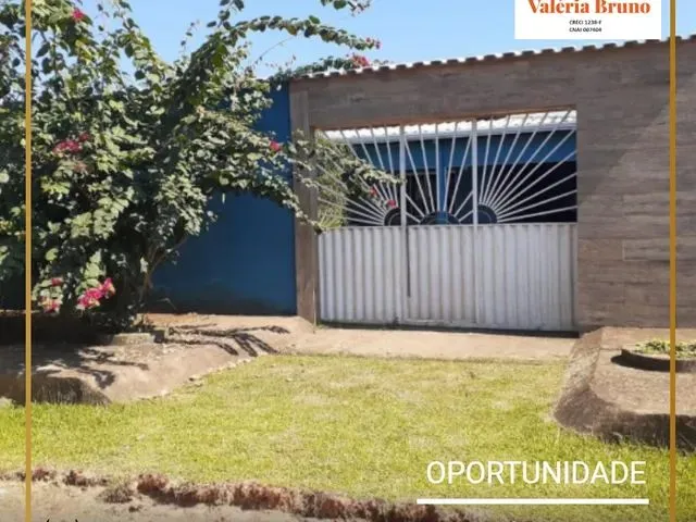 Imagem: Casa Espaçosa Confortável com Jardim