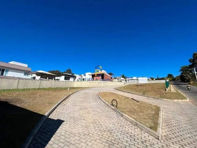 Imagem: Wg - Terreno À Venda, Metragem Mínima