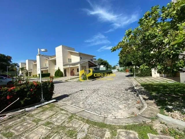 Imagem 3: Casa com 4 Dormitórios À Venda, 175 M² por R$ 750.000,00 - Lagoa Redonda - Fortaleza/Ce