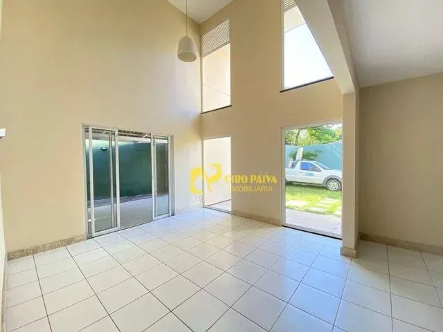 Imagem 4: Casa com 4 Dormitórios À Venda, 175 M² por R$ 750.000,00 - Lagoa Redonda - Fortaleza/Ce