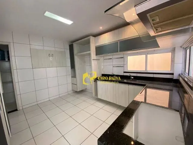Imagem 9: Casa com 4 Dormitórios À Venda, 175 M² por R$ 750.000,00 - Lagoa Redonda - Fortaleza/Ce