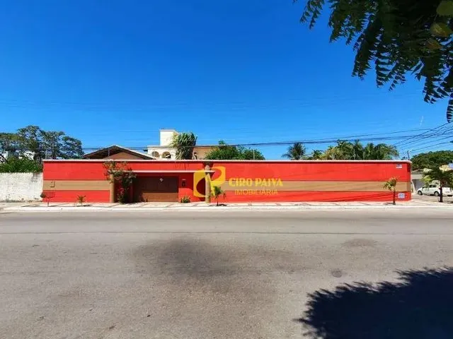 Imagem: Casa com 5 Dormitórios À Venda, 640 M²