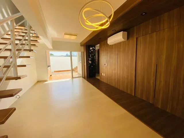 Imagem: Lindo Sobrado Bellagio Residences!!! Estuda