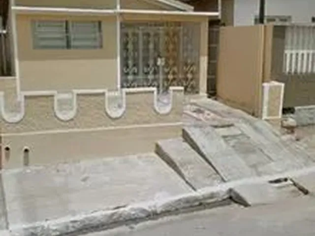 Imagem 1: Casa em Avenida Principal