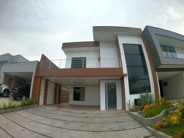 Imagem: Casa Duplex no Condomínio Morada dos Pássaros