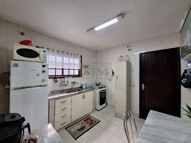 Imagem 6: Casa com 2 Dormitórios À Venda com 453.3M² por R$ 700.000,00 no Bairro Centro