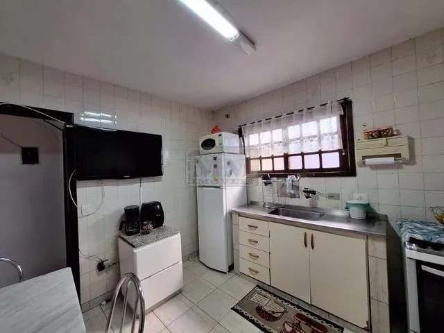 Imagem 14: Casa com 2 Dormitórios À Venda com 453.3M² por R$ 700.000,00 no Bairro Centro