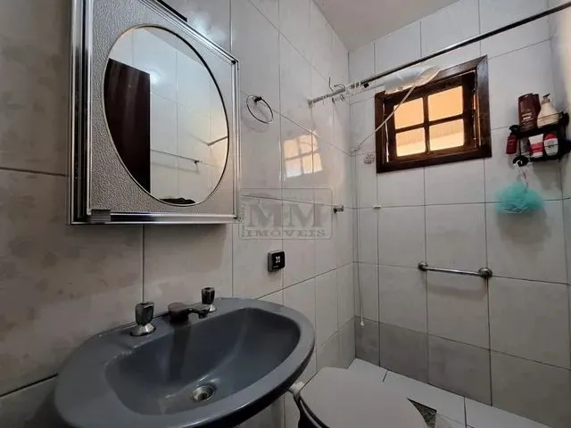 Imagem 5: Casa com 2 Dormitórios À Venda com 453.3M² por R$ 700.000,00 no Bairro Centro