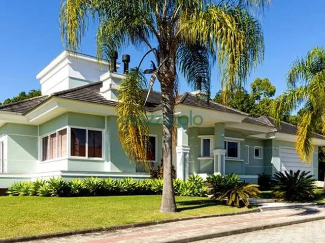 Imagem: Casa com 3 Suítes em Terreno de 2.000M²