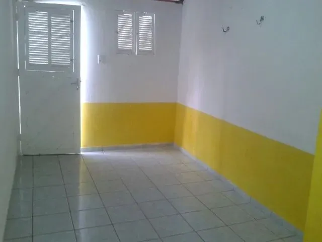 Imagem: Quartinhos em Candelaria 330,00