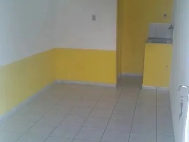 Imagem 2: Quartinhos em Candelaria 330,00