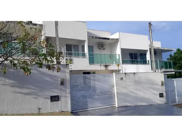 Imagem: Casa 3 Suítes 1 Suíte de Apoio na Área