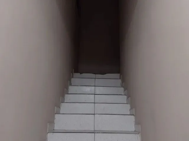 Imagem 10: Apartamento com 2/4 e Bairro Bem Localizado