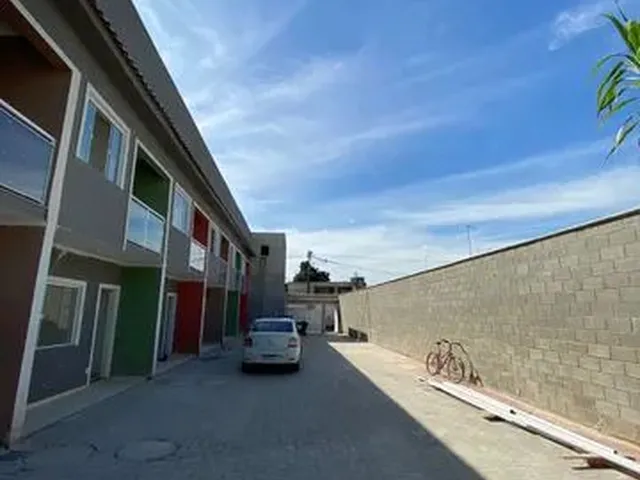 Imagem 8: Use Seu Fgts para Comprar Sua Casa Duplex com 2 Quartos e Garagem