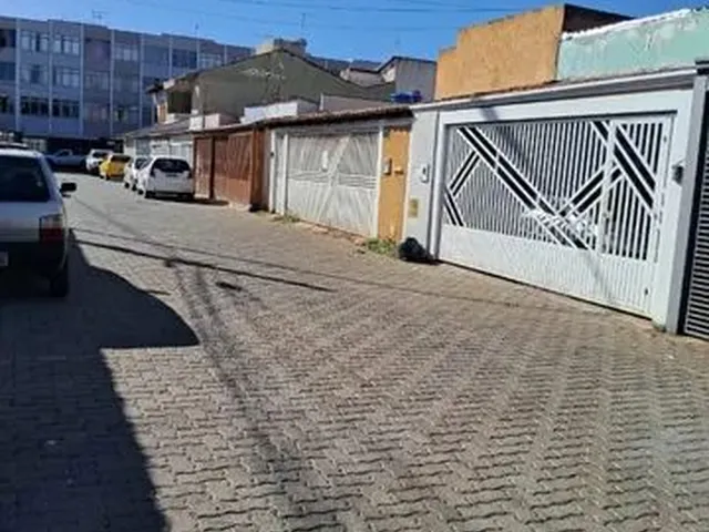 Imagem: Casa Espaçosa com Planta Inteligente em