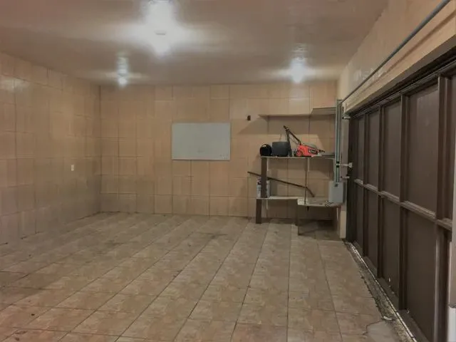 Imagem 2: Portão - Casa Padrão - Morada do Sol