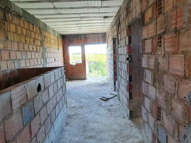Imagem 11: Prédio 3 Andares , 9 Quartos, 4 Suítes, com Varanda, Vila Verde, São Cristovão
