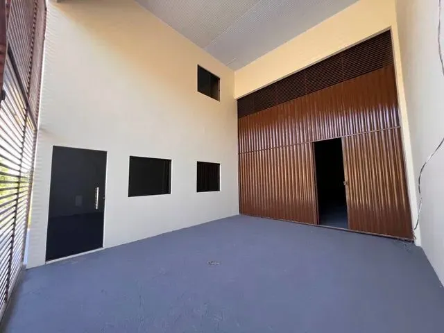 Imagem 4: Galpão 500M2 com Escritório 2 Pisos