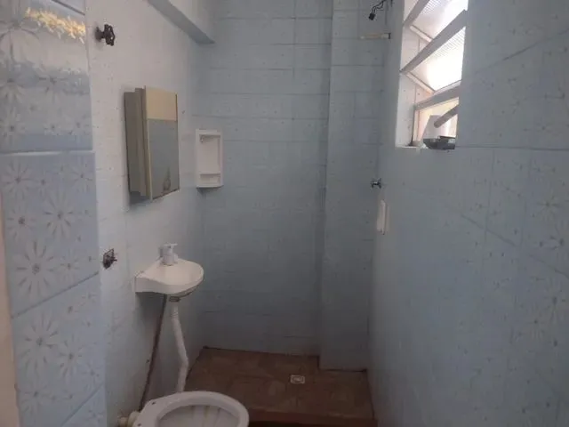 Imagem 3: Kitnet/Conjugado para Aluguel Possui 25 Metros Quadrados com 1 Quarto em Centro
