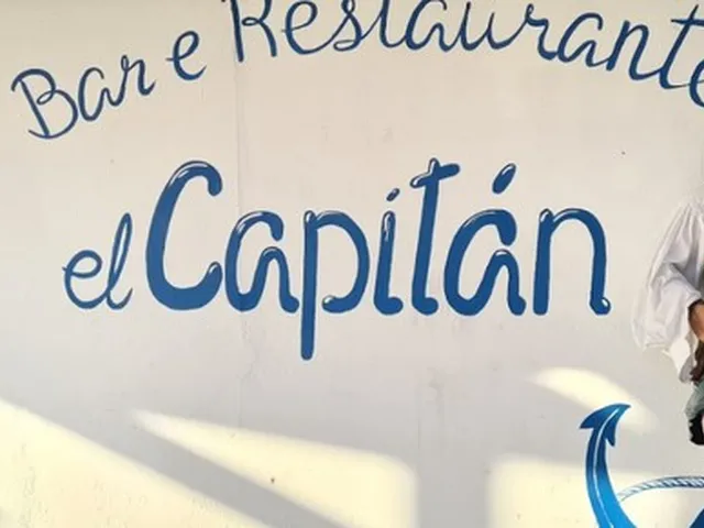 Imagem 14: Bar e Restaurante na Praia