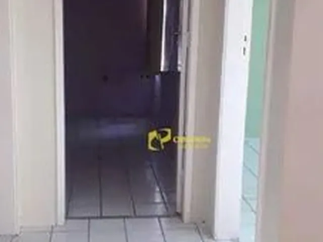 Imagem 6: Apartamento com 2 Dormitórios À Venda, 52 M² por R$ 130.000,00 - São João do Tauape