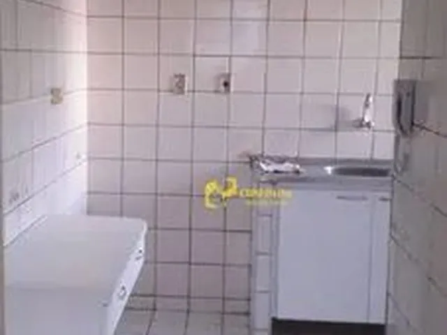 Imagem 7: Apartamento com 2 Dormitórios À Venda, 52 M² por R$ 130.000,00 - São João do Tauape