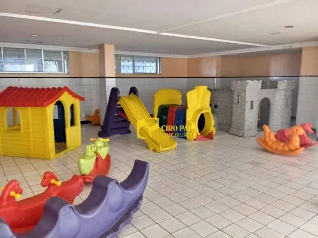 Imagem 2: Apartamento com 2 Dormitórios À Venda, 52 M² por R$ 130.000,00 - São João do Tauape