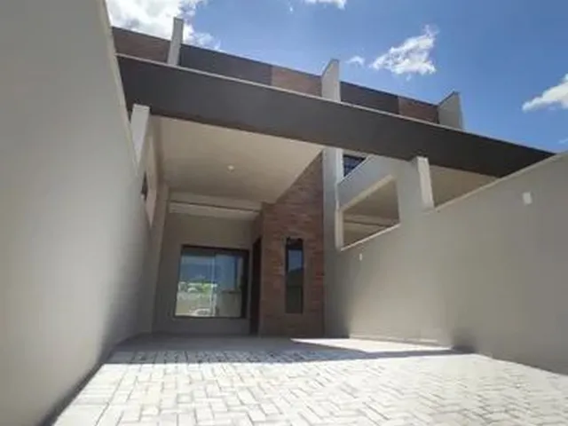 Imagem: Sobrado À Venda, 2 Quartos, Sendo 2 Suítes