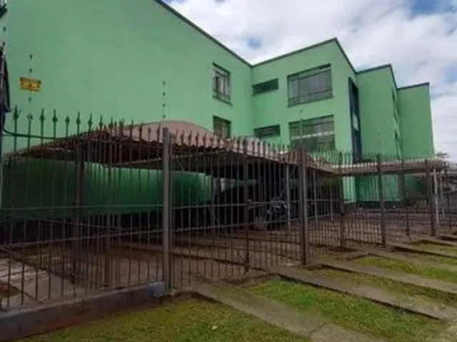 Imagem 16: Apartamento com 3 Dormitórios À Venda, 98 M² por R$ 260.000,00 - Guaíra - Curitiba/Pr