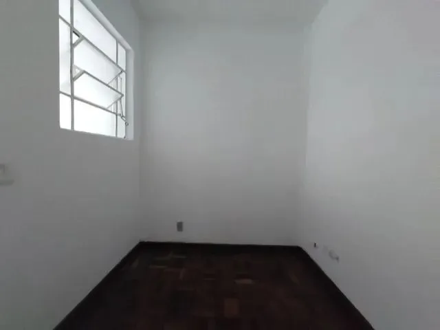 Imagem 12: Apartamento com 3 Dormitórios À Venda, 98 M² por R$ 260.000,00 - Guaíra - Curitiba/Pr