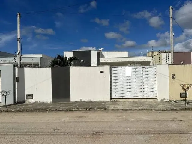 Imagem 1: Vendo Essa Bela Casa em Nova Esperança