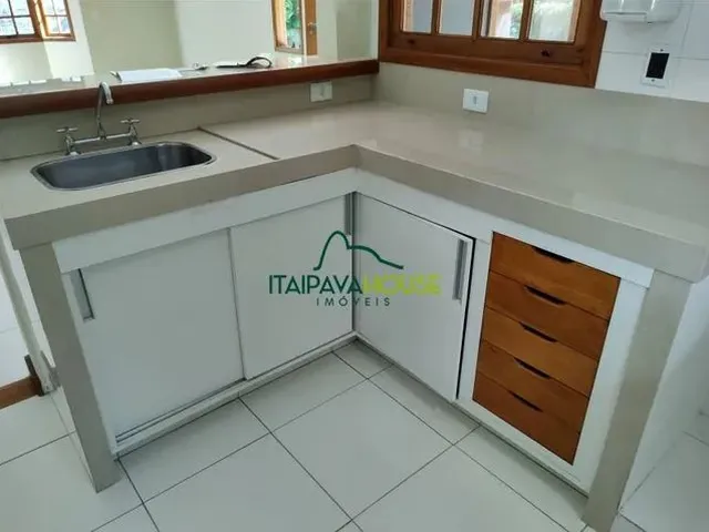 Imagem 9: Petrópolis - Casa Padrão - Itaipava