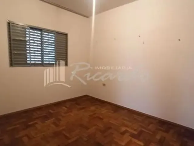 Imagem 15: Arapongas - Casa Padrão - Centro