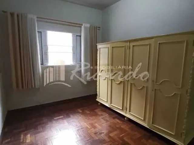 Imagem 2: Arapongas - Casa Padrão - Centro