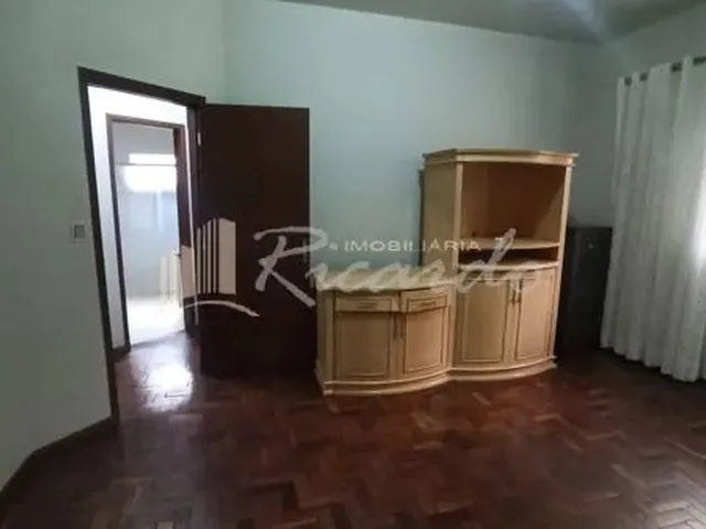 Imagem 8: Arapongas - Casa Padrão - Centro