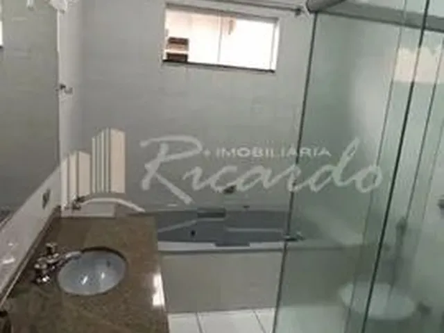 Imagem 11: Arapongas - Casa Padrão - Centro