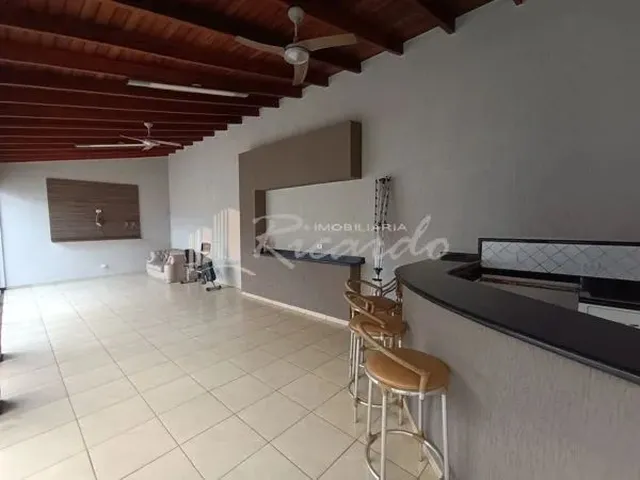 Imagem 12: Arapongas - Casa Padrão - Centro