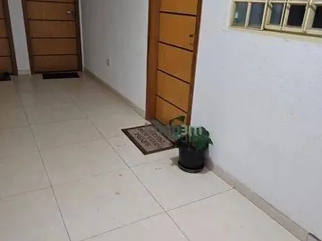 Imagem 1: Apartamento com 1 Dormitório para Alugar, 50 M² por R$ 800/Mês - Centro - Londrina/Pr