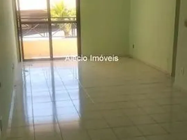 Imagem: O apartamento possui 3 Dormitórios, 1 Suíte, 2 Banheiros,