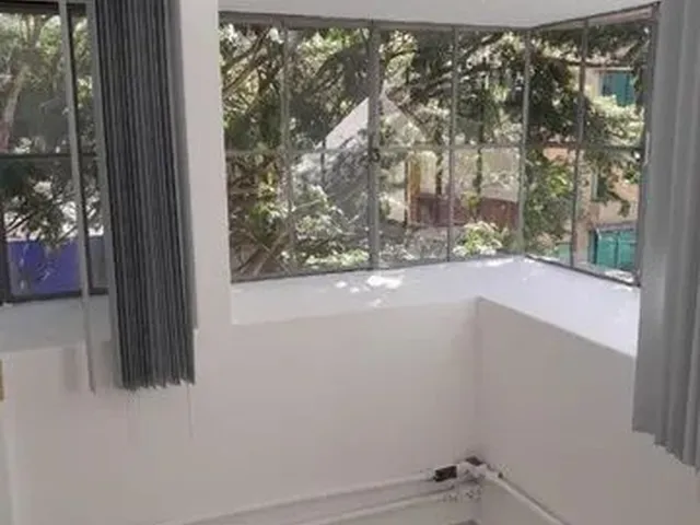 Imagem 2: Alugo Sala Comercial no Centro de Curitiba - Uma Oportunidade Imperdível!