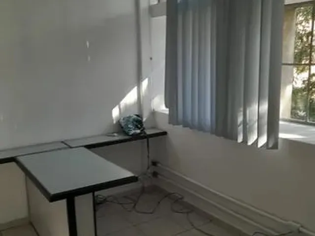 Imagem 15: Alugo Sala Comercial no Centro de Curitiba - Uma Oportunidade Imperdível!
