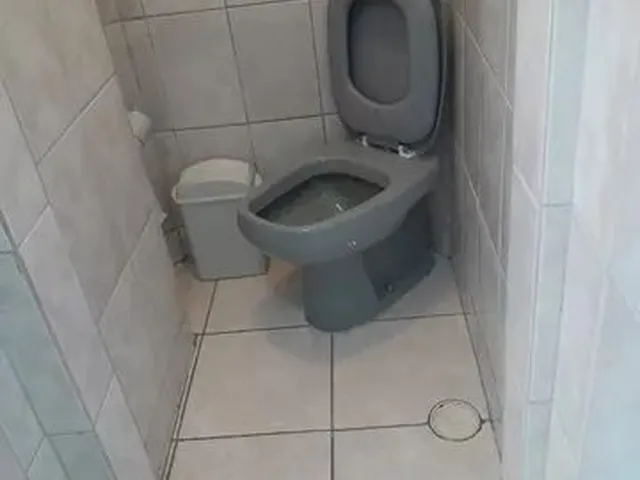 Imagem 7: Alugo Sala Comercial no Centro de Curitiba - Uma Oportunidade Imperdível!