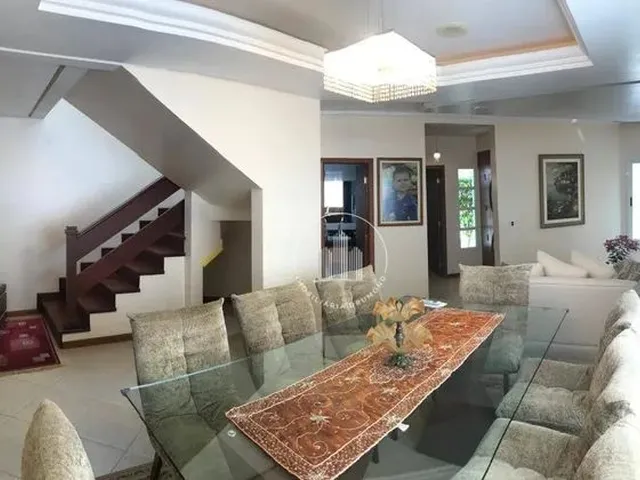 Imagem 6: Casa com 3 Dormitórios À Venda, 347 M² por R$ 2.200.000,00 - Coloninha