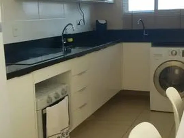 Imagem: O apartamento possui 2 Dormitórios, 1 Banheiro, 1 Vaga na
